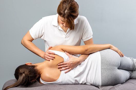 Physiotherapie bei Rückenbeschwerden, Wien, Verena Kucher